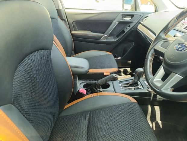 Subaru Forester 2018 Silver