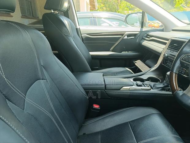 Lexus RX 300 2019 White