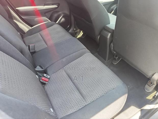 Honda Fit 2019 Silver