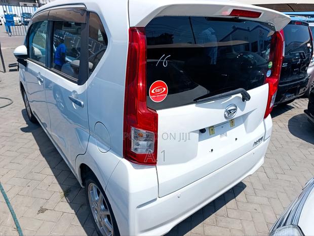 Daihatsu Move 2018 White