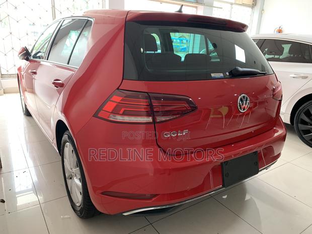 Volkswagen Golf TSI SE FWD 2018 Red