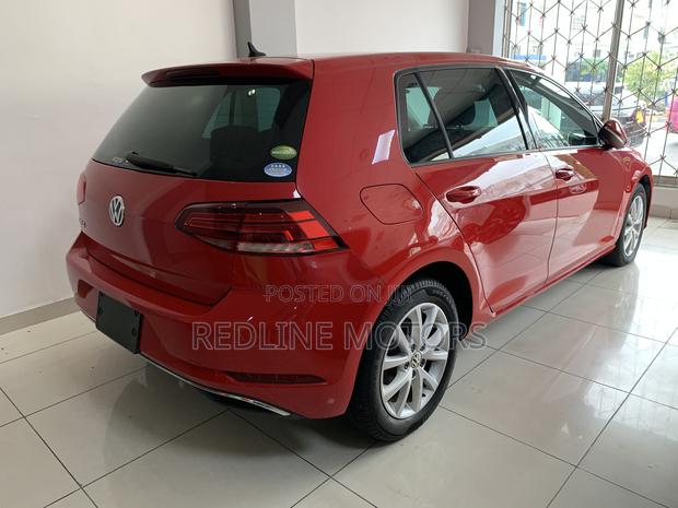 Volkswagen Golf TSI SE FWD 2018 Red