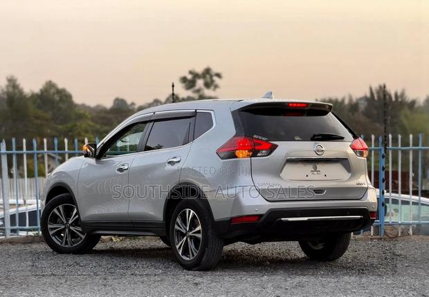 Nissan X-Trail 2.5 Petrol AWD 2019 Silver