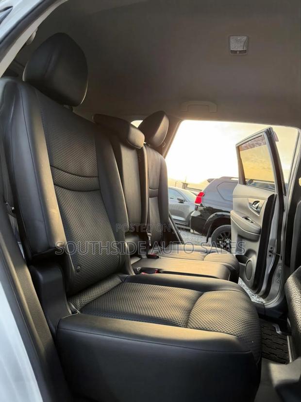 Nissan X-Trail 2.5 Petrol AWD 2019 Silver