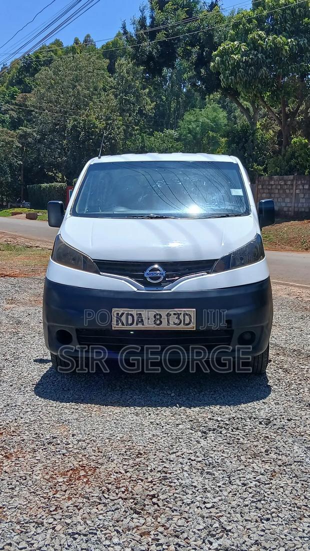 Nissan NV200 2013 White