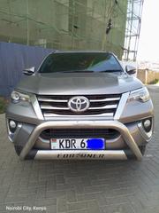 Toyota Fortuner 2.8 D AWD 2017 Gray for sale