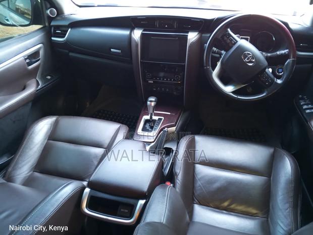Toyota Fortuner 2.8 D AWD 2017 Gray