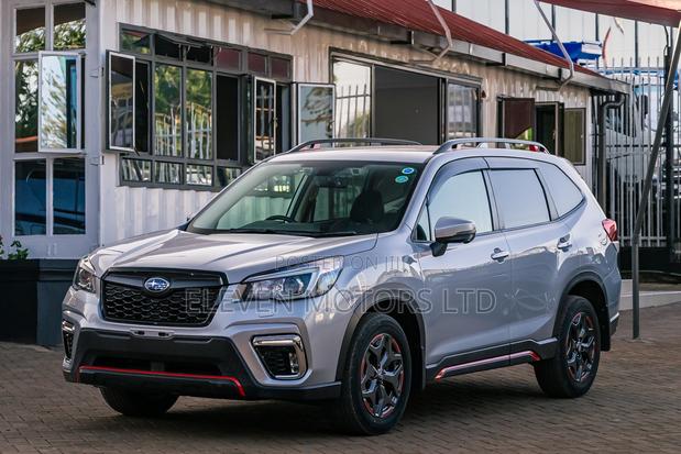 Subaru Forester 2019 Silver