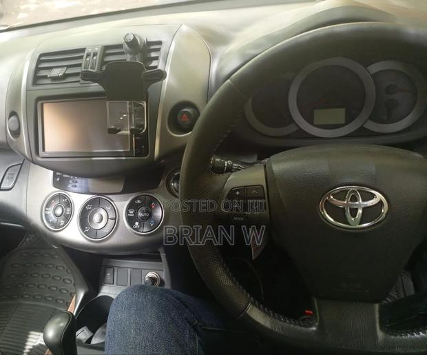 Toyota RAV4 2014 Silver