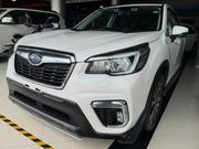 Subaru Forester 2019 White for sale