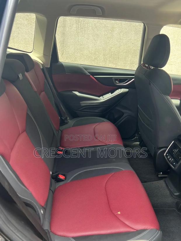 Subaru Forester 2019 Black