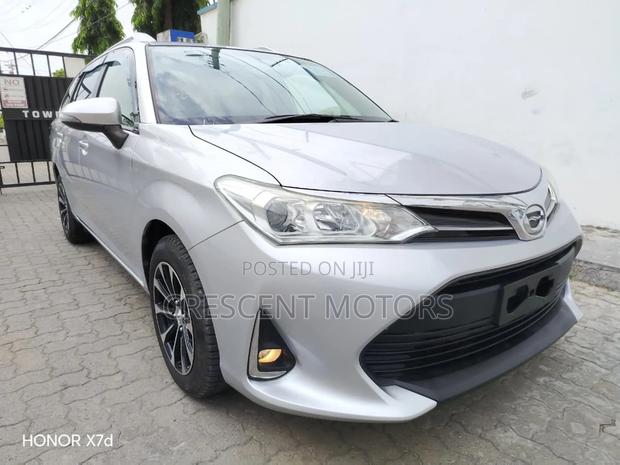 Toyota Corolla Fielder 2020 Silver