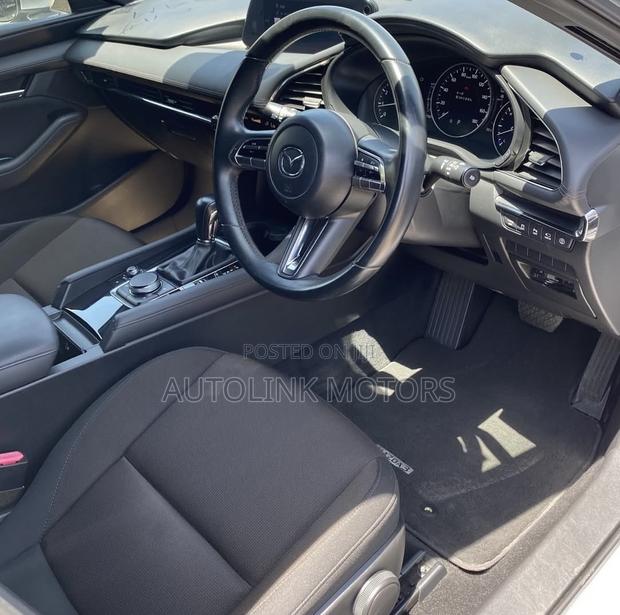 Mazda 3 2019 Silver