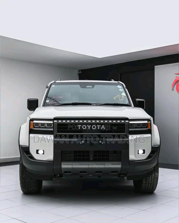 Toyota Land Cruiser Prado 2024 White