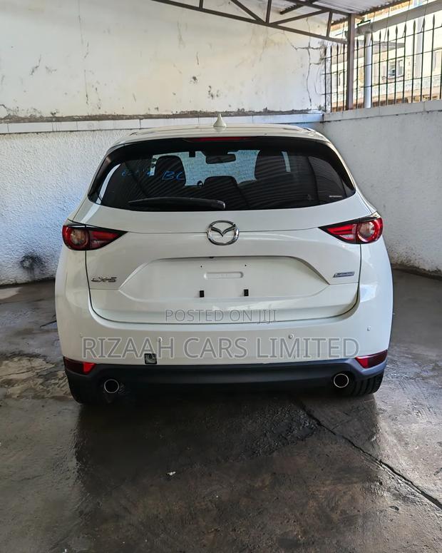 Mazda CX-5 2019 White