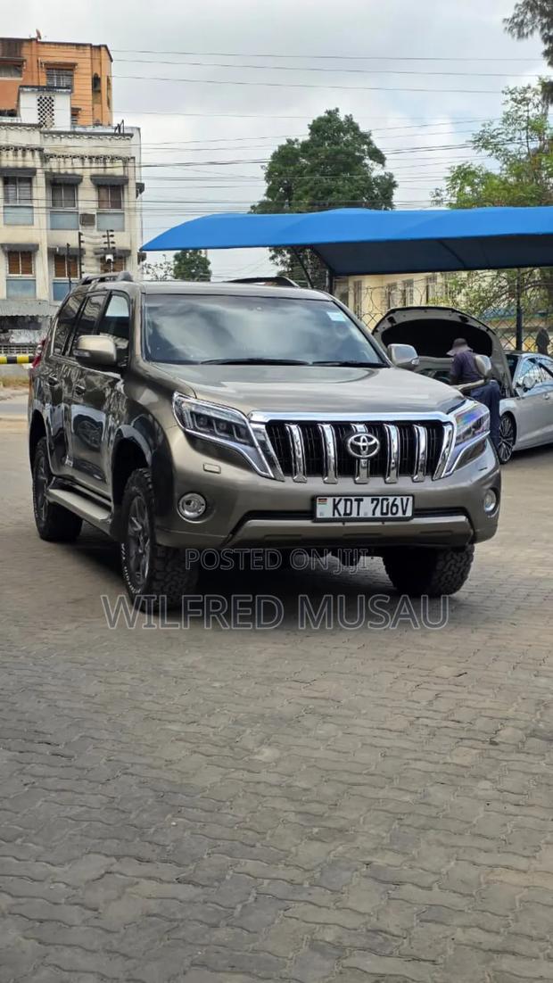 Toyota Land Cruiser Prado 3.0 D-4D (190 Hp) 7 seats 2016 Gold
