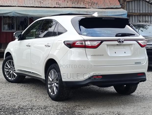 Toyota Harrier 2019 Pearl