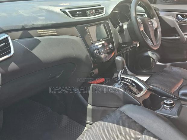 Nissan X-Trail 2016 Silver