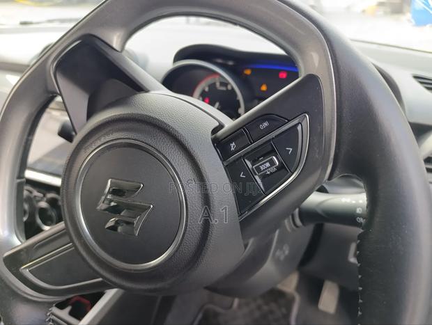 Suzuki Swift RS 2018 Gray