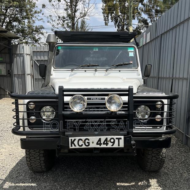 Land Rover Defender 2014 White