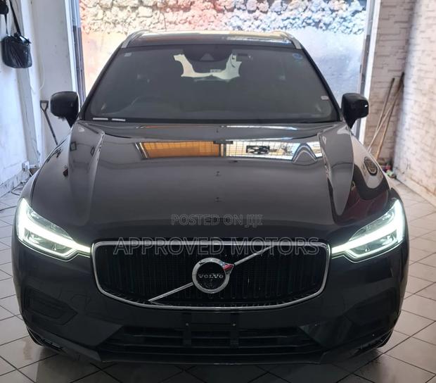 Volvo XC60 2019 Gray