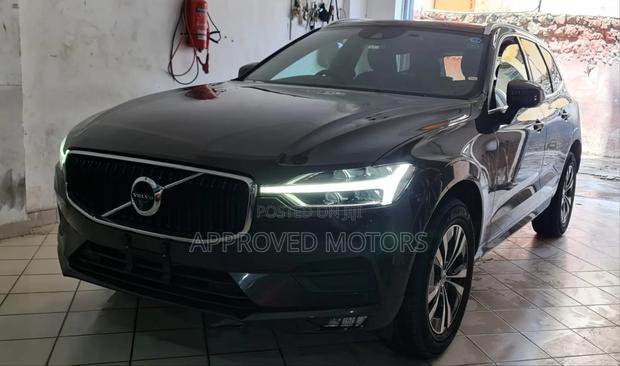 Volvo XC60 2019 Gray