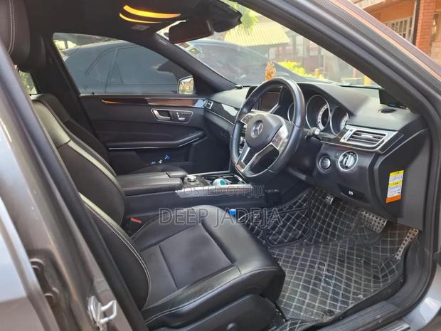 Mercedes-Benz E250 SV Premium 2014 Gray