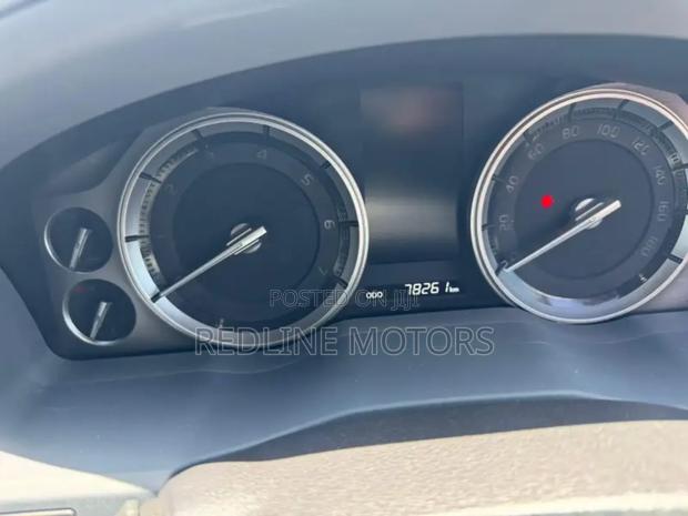 Toyota Land Cruiser 4.6 V8 ZX 2017 Black
