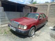 Mercedes-Benz 200E 1991 Maroon for sale