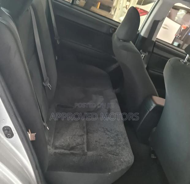 Toyota Axio 2019 Silver