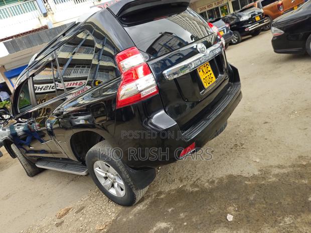 Toyota Land Cruiser Prado 2015 Black