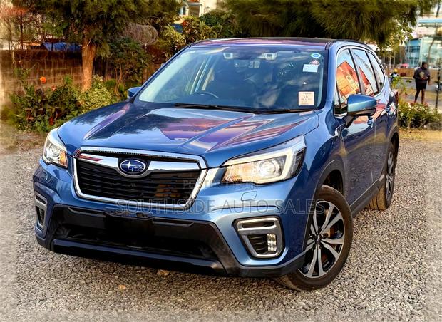 Subaru Forester Premium AWD 2019 Blue