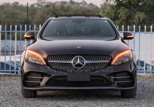 Mercedes-Benz C200 2019 Black