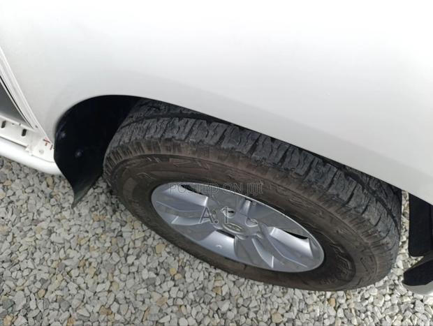 Toyota Hilux Revo Double Cab Deisel 2.4 RWD 2019 White