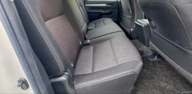 Toyota Hilux Revo Double Cab Deisel 2.4 RWD 2019 White