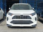 Toyota RAV4 Limited FWD 2019 White for sale