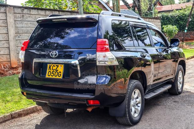 Toyota Land Cruiser Prado 2.7 i 2013 Black