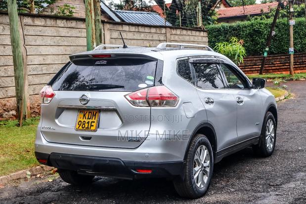 Nissan X-Trail 2.0 Petrol AWD 2016 Silver