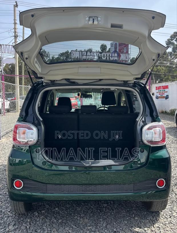 Toyota Passo 1.0 FWD 2018 Green
