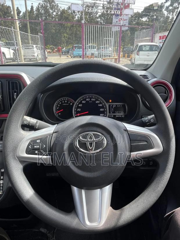 Toyota Passo 1.0 FWD 2018 Green