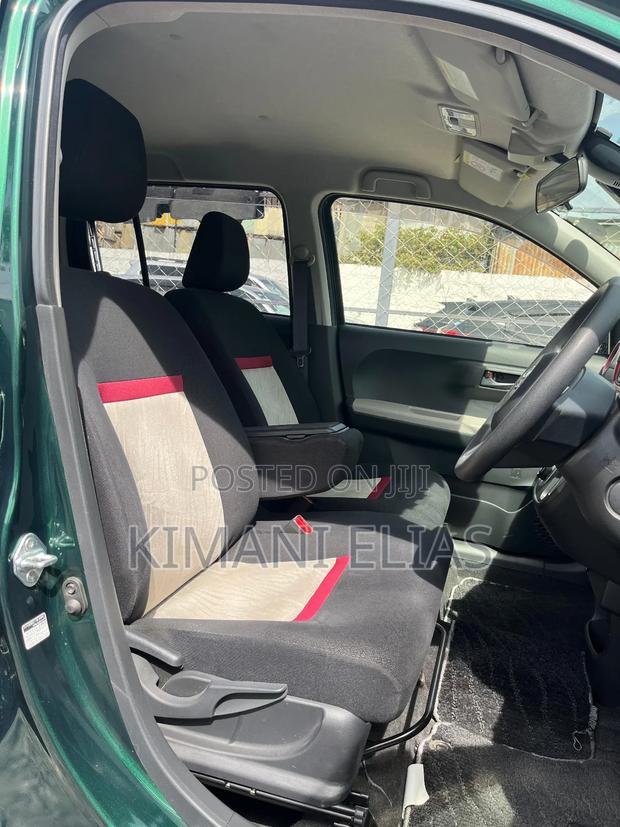 Toyota Passo 1.0 FWD 2018 Green
