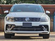 Volkswagen Tiguan 2019 White for sale