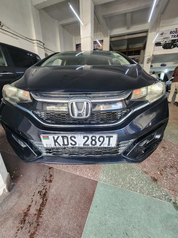 Honda Fit 2018 Black