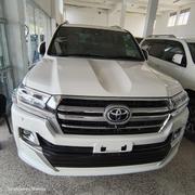 Toyota Land Cruiser 4.6 V8 ZX 2019 White for sale