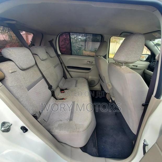 Toyota Passo 1.0 FWD 2017 White