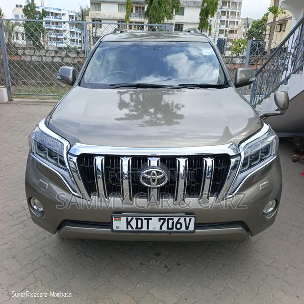 Toyota Land Cruiser Prado 3.0 D-4D (190 Hp) 7 seats 2015 Beige