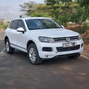 Volkswagen Touareg 2013 White for sale