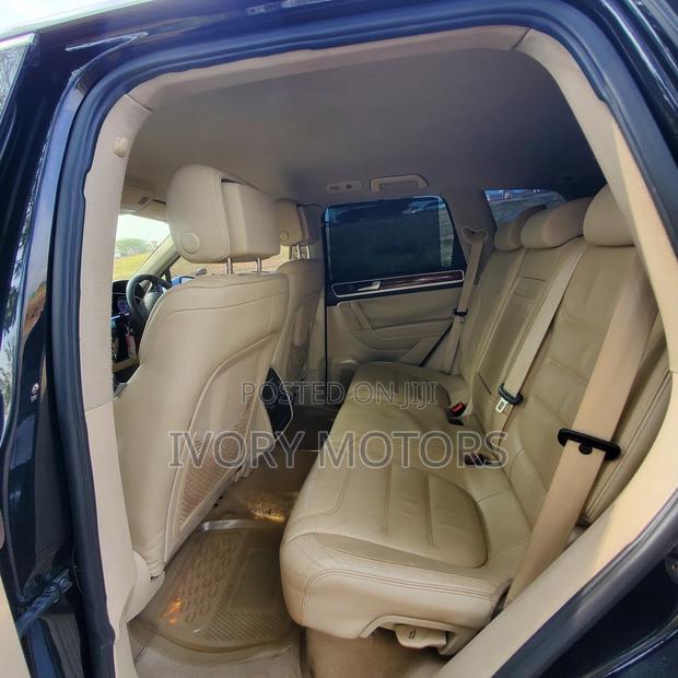 Volkswagen Touareg 2013 White