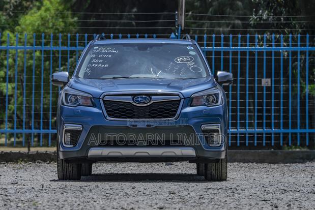 Subaru Forester Premium AWD 2019 Blue