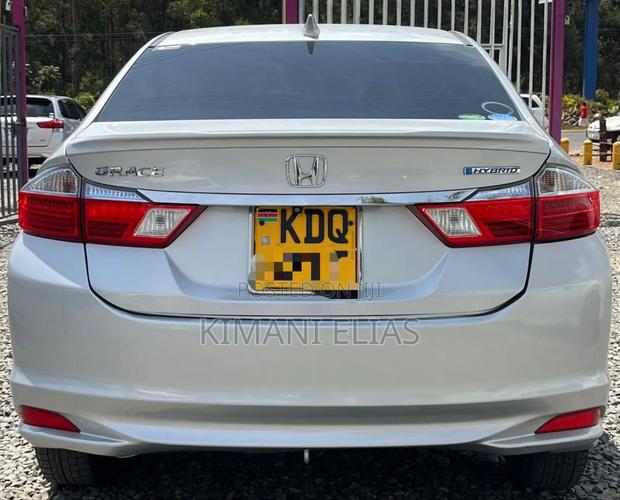Honda Grace 1.5 Hybrid FWD 2017 Silver